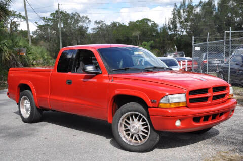 2000 Dodge Dakota for sale at Elite Motorcar, LLC in Deland FL
