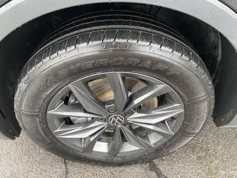 2023 Volkswagen Tiguan SE