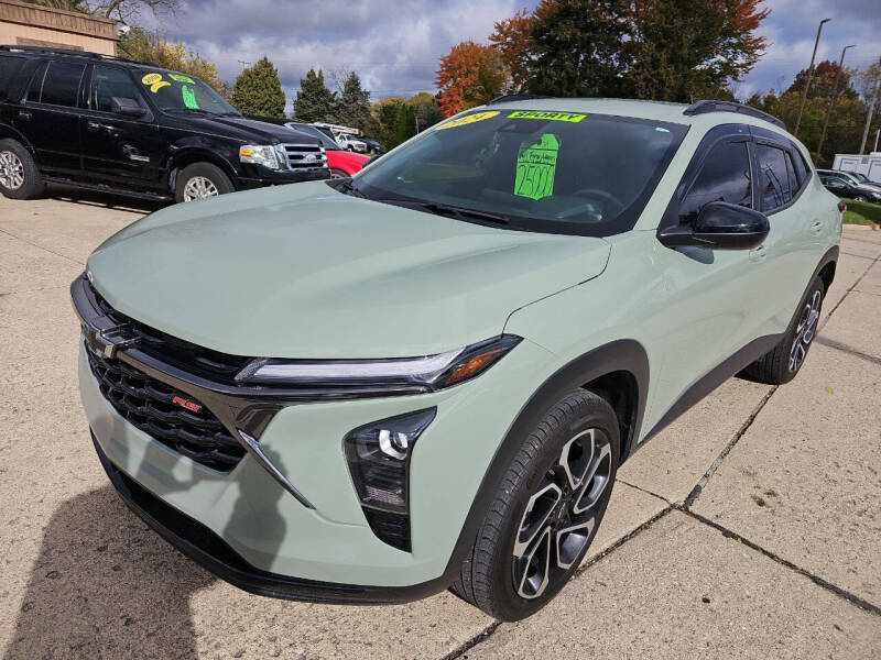 2024 Chevrolet Trax RS's photo