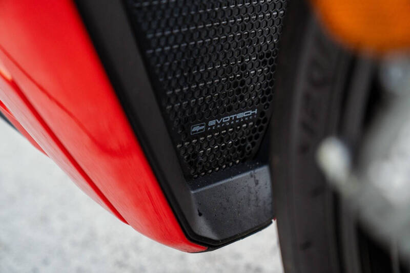 2023 Ducati Streetfighter V2
