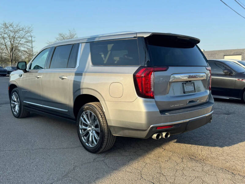 2023 GMC Yukon XL Denali