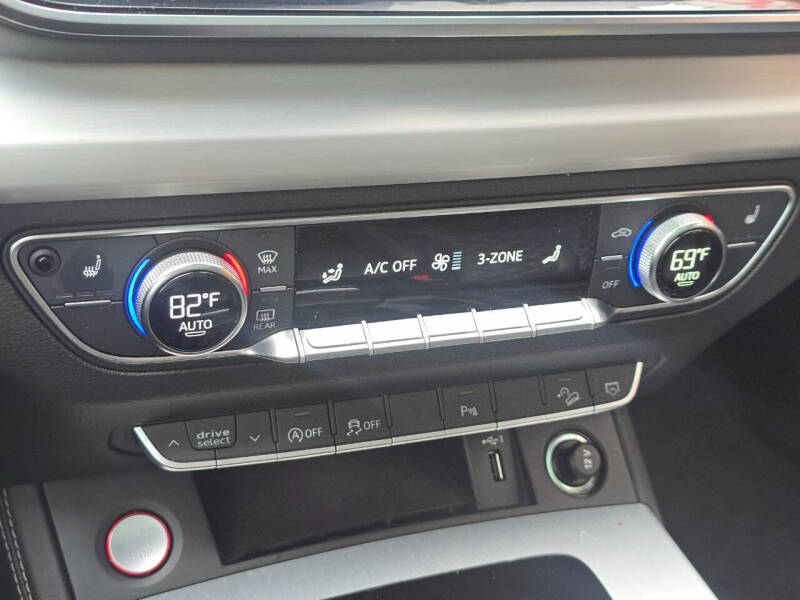 2021 Audi SQ5 3.0T quattro Premium Plus