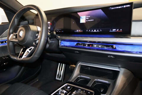 2023 BMW 7 Series 760i xDrive