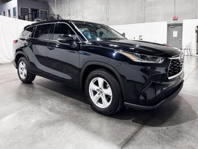 2021 Toyota Highlander L