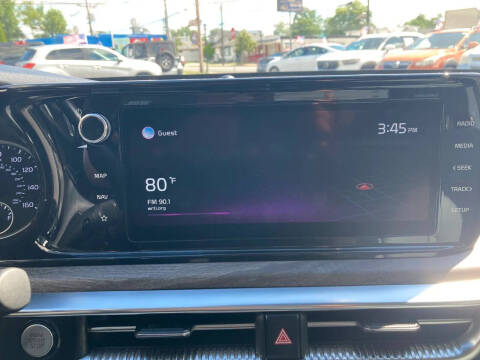2022 Kia K5 EX
