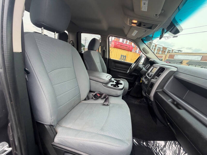 2017 RAM 1500 Express