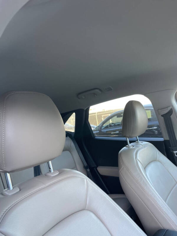 2020 Ford Escape Hybrid SE Sport