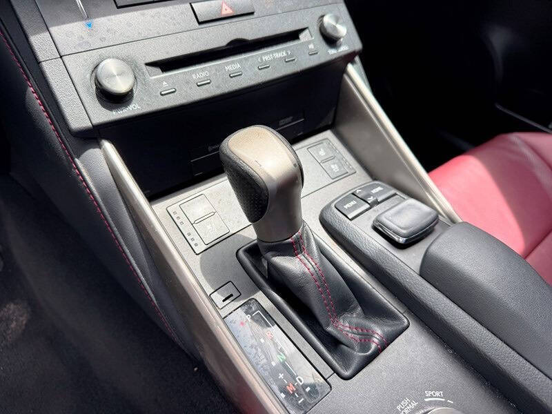 2015 Lexus IS 250 Crafted Line