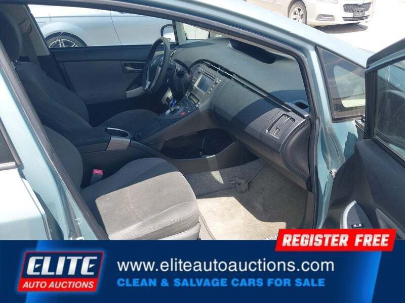 2012 Toyota Prius Three