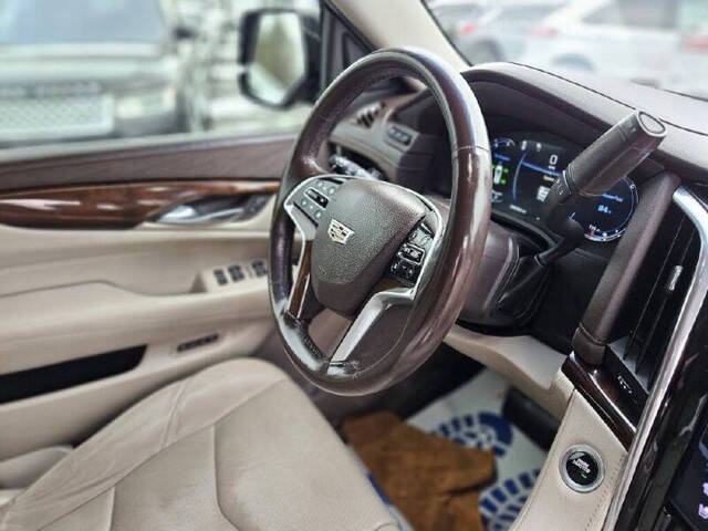 2017 Cadillac Escalade Premium Luxury