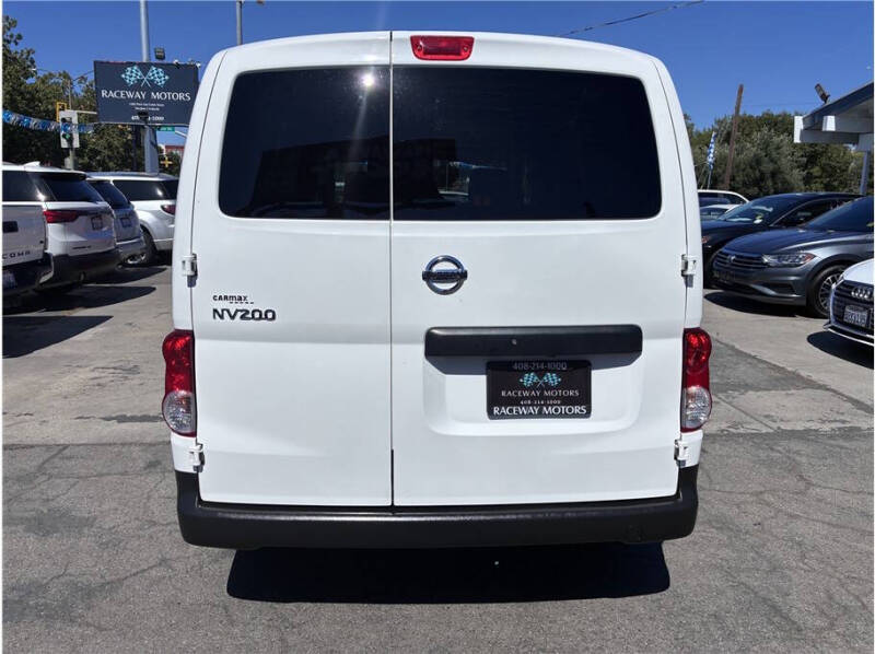 2019 Nissan NV200