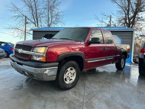 2004 Chevrolet Silverado 1500 for sale at Dutch and Dillon Car Sales in Lee's Summit MO