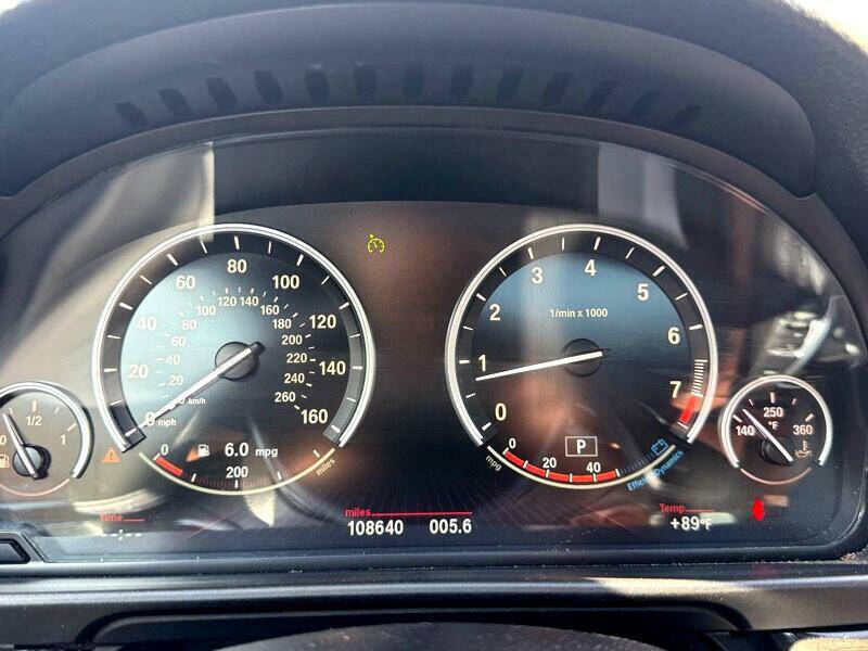 2012 BMW 5 Series 550i