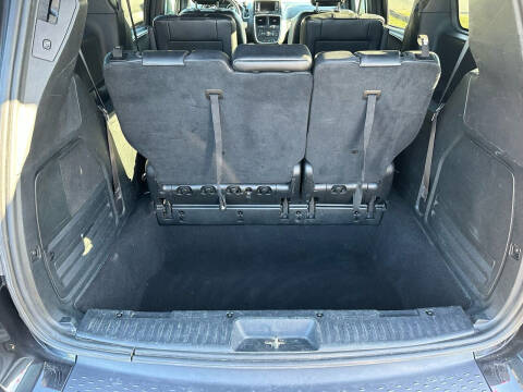 2016 Dodge Grand Caravan R/T