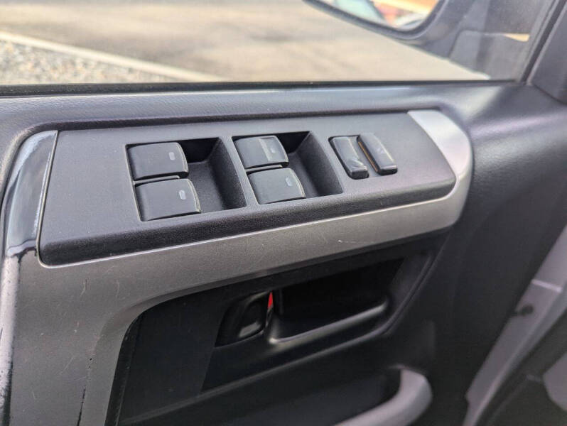 2011 Toyota 4Runner SR5