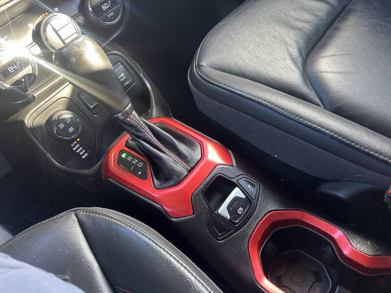 2015 Jeep Renegade Trailhawk