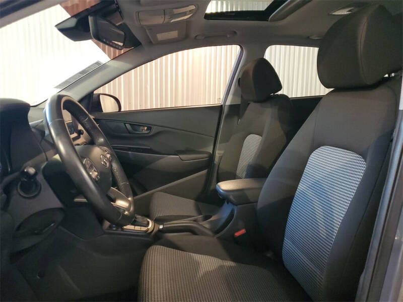 2020 Hyundai Kona SEL Plus