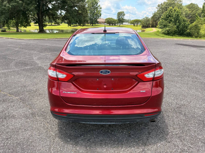 2014 Ford Fusion SE