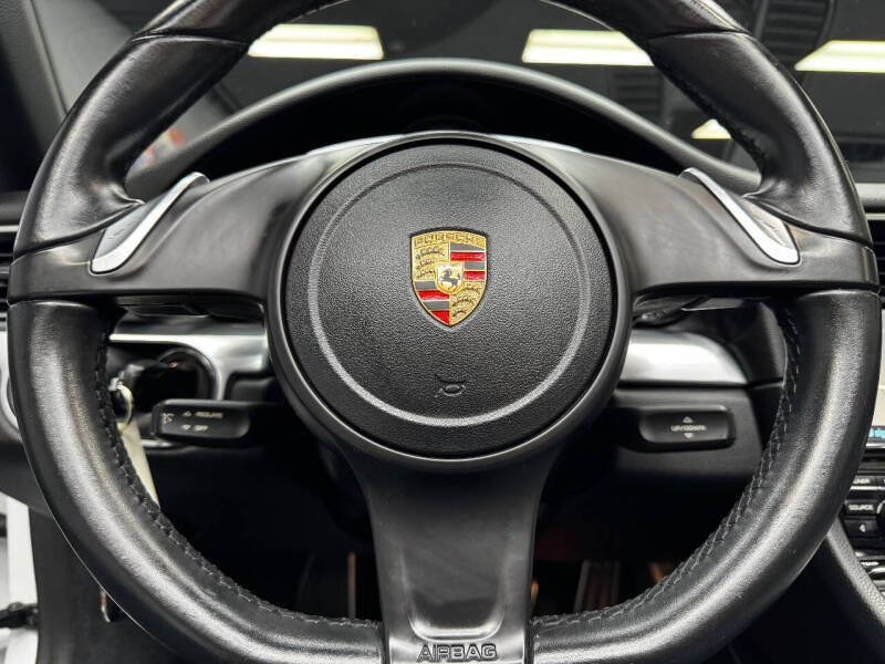 2015 Porsche 911 Carrera S