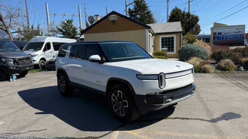 2023 Rivian R1S Launch Edition