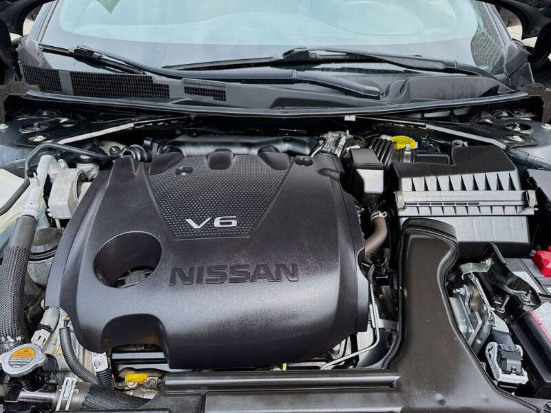 2023 Nissan Maxima 3.5 SR