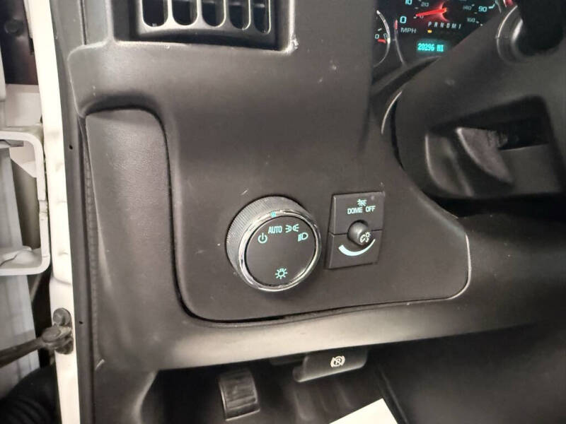 2024 GMC Savana 2500