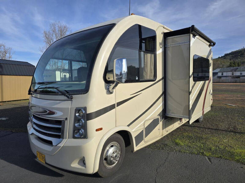 2017 Ford E-Series E-450 SD