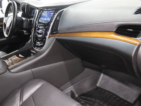 2019 Cadillac Escalade ESV Standard
