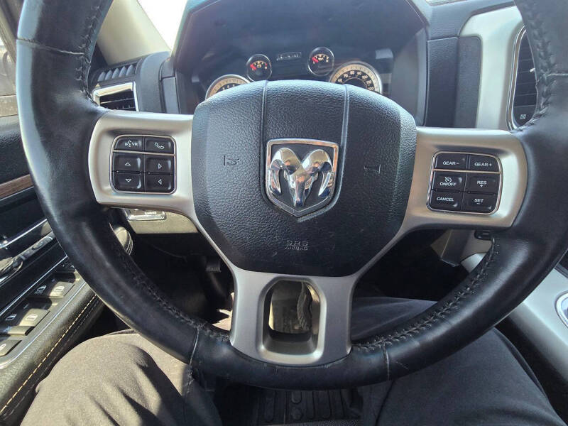 2017 RAM 1500 Laramie