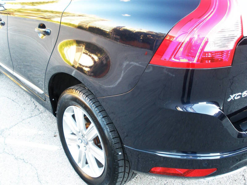 2016 Volvo XC60 T6 Drive-E Platinum