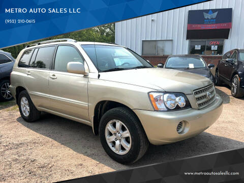 2002 Toyota Highlander for sale at METRO AUTO SALES LLC in Lino Lakes MN