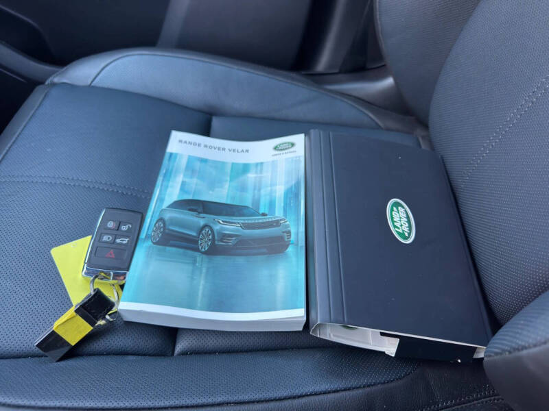 2024 Land Rover Range Rover Velar P250 Dynamic SE