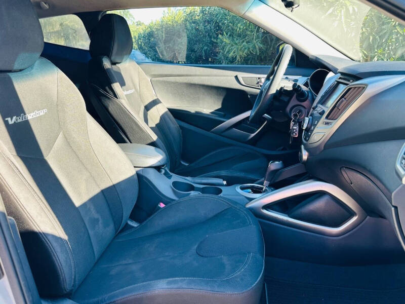 2012 Hyundai Veloster