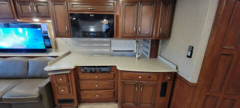 2016 Freightliner XCR Chassis