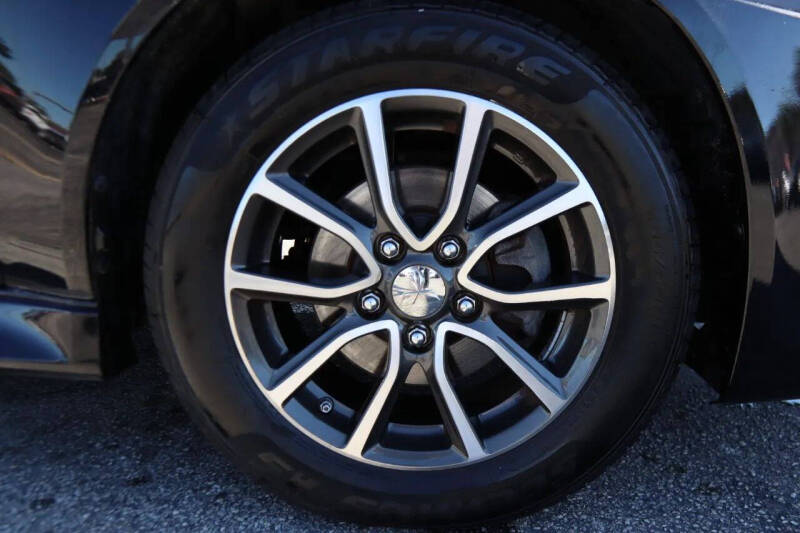 2017 Mitsubishi Lancer