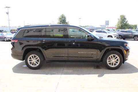 2021 Jeep Grand Cherokee L Laredo