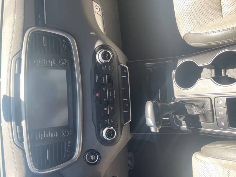 2016 Kia Sorento SX V6