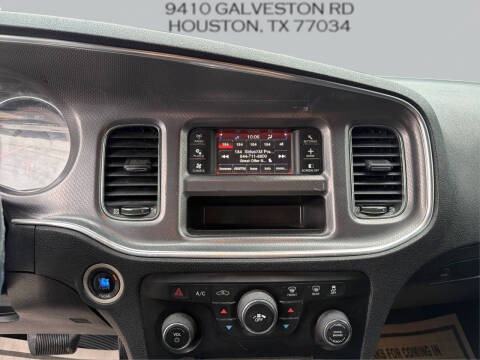 2012 Dodge Charger SE