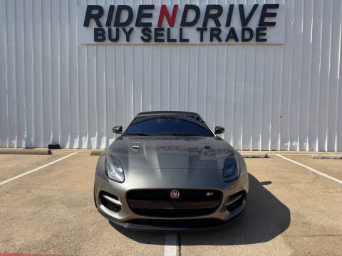 2018 Jaguar F-TYPE R