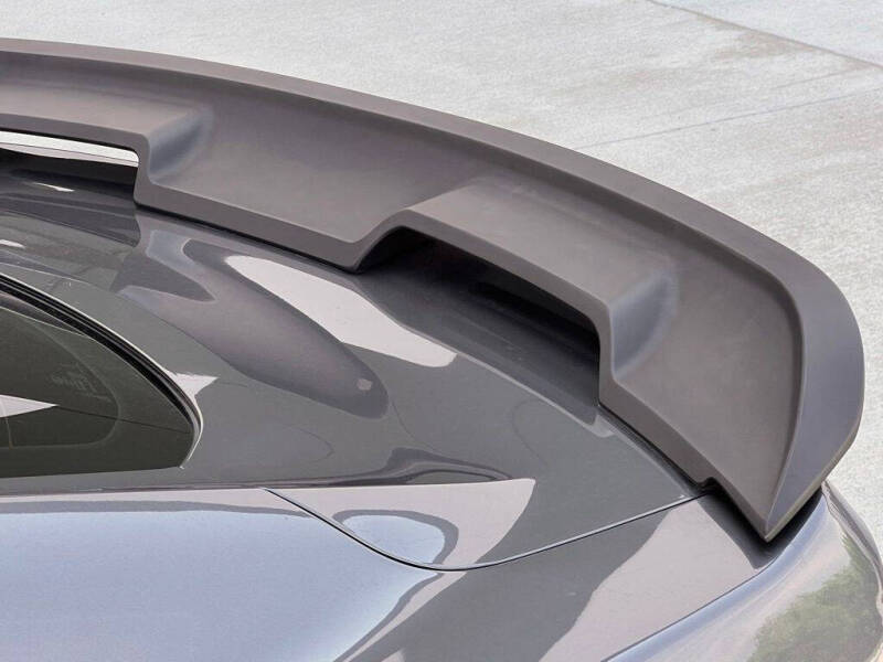 2022 Ford Mustang EcoBoost