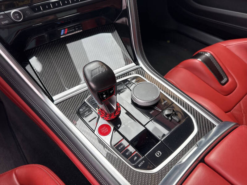2022 BMW M8 Competition