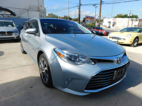 2016 Toyota Avalon XLE