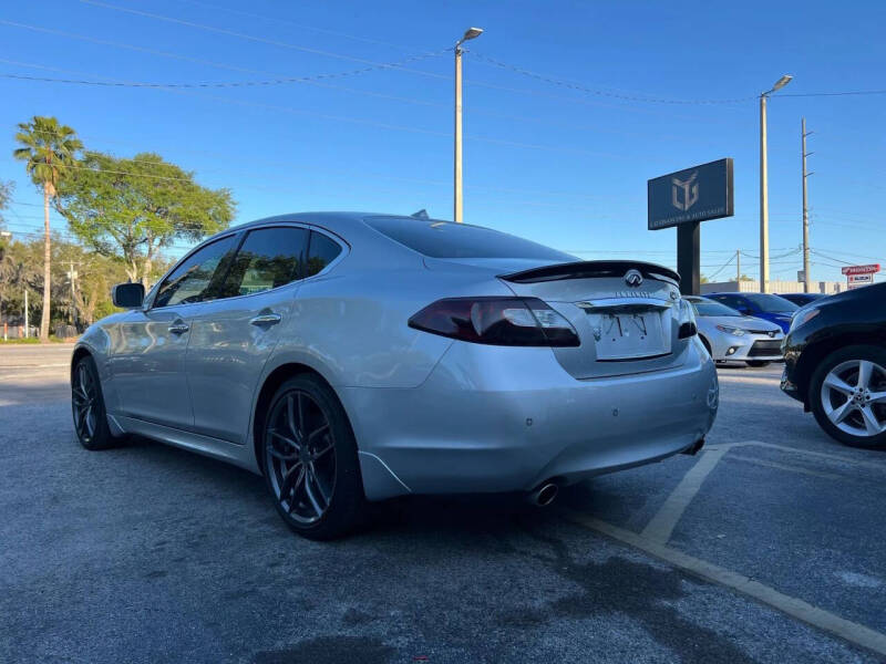 2014 Infiniti Q70 3.7
