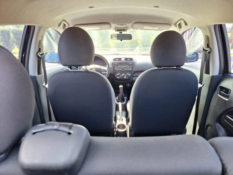 2017 Mitsubishi Mirage ES