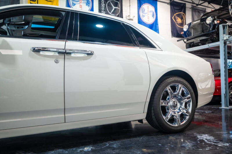 2010 Rolls-Royce Ghost