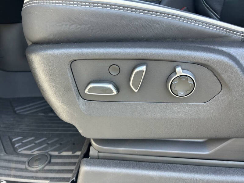 2025 GMC Sierra 2500HD AT4X