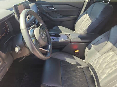 2024 Nissan Rogue Platinum