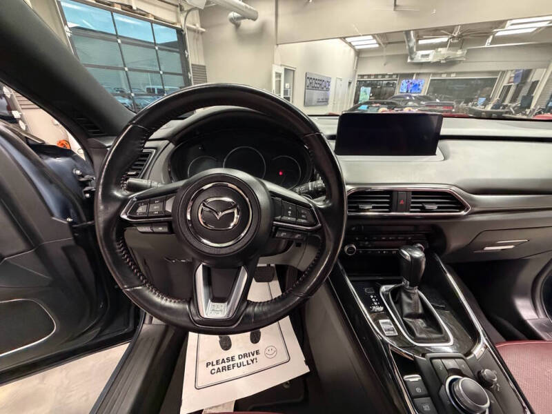 2023 Mazda CX-9 Carbon Edition