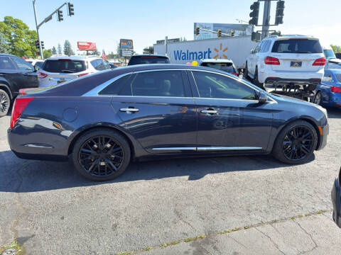 2013 Cadillac XTS Platinum Collection