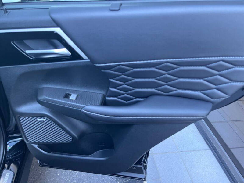 2026 Mitsubishi Outlander SEL